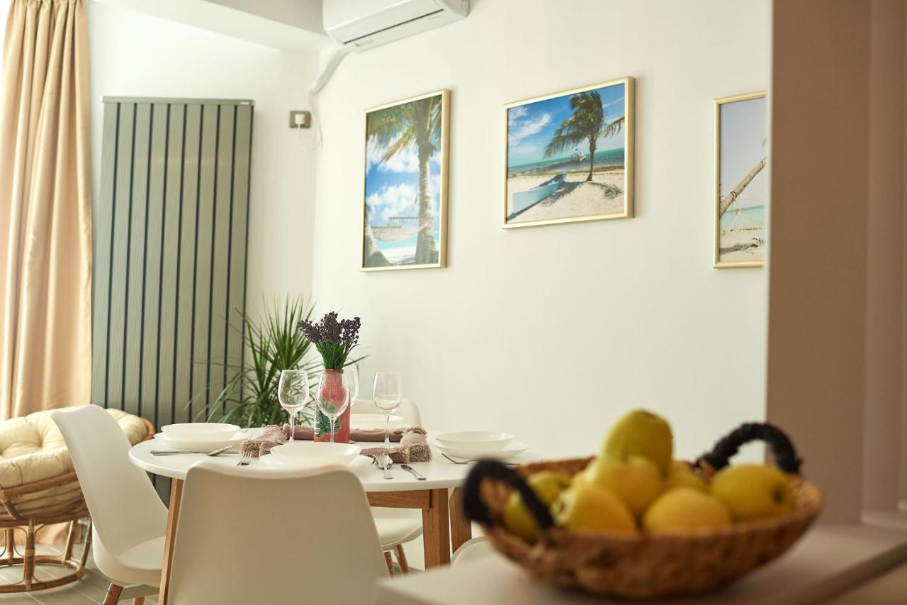 Sole Apartment Spa N Pools Beach Resort นาโวดาริ ภายนอก รูปภาพ